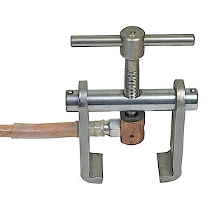 Parallel rail clamps